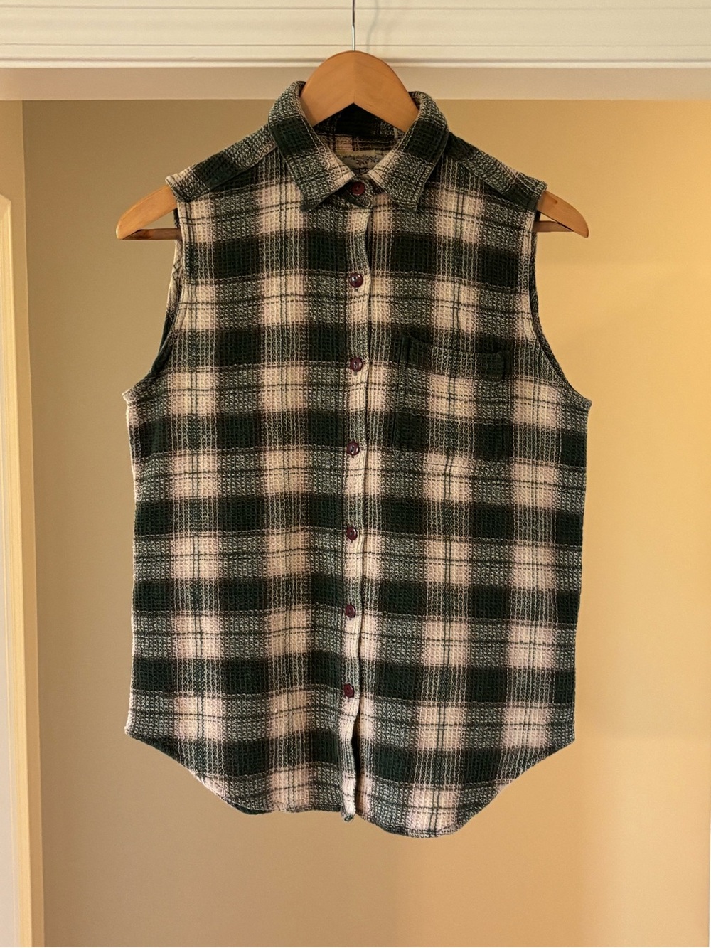 Sleeveless Green and Cream Plaid Button-Up Shirt